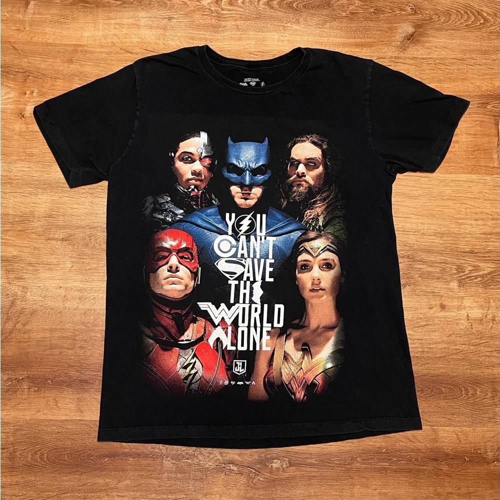 Graphic tee - Picture 2 of 4